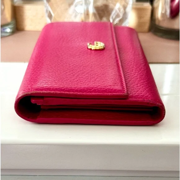 SOLD PINK Gucci Wallet - Picture 3 of 10
